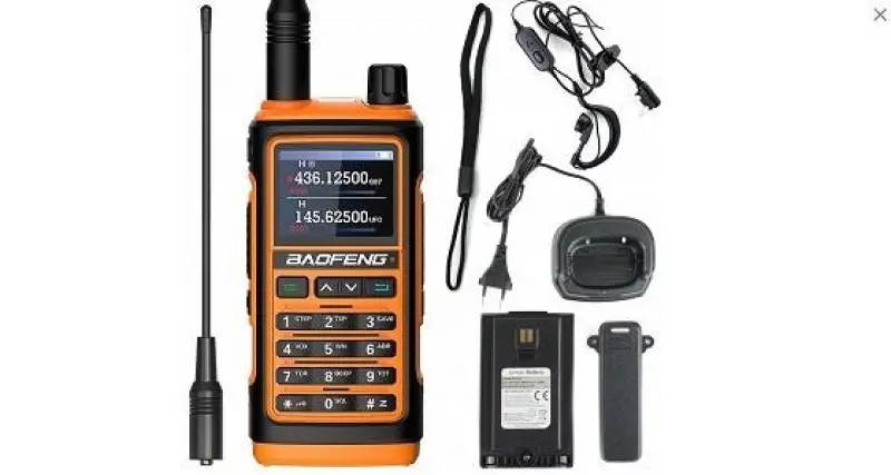 BAOFENG UV-17E UZUNBALSAVU KOMUNIKATORA ORANŽA -