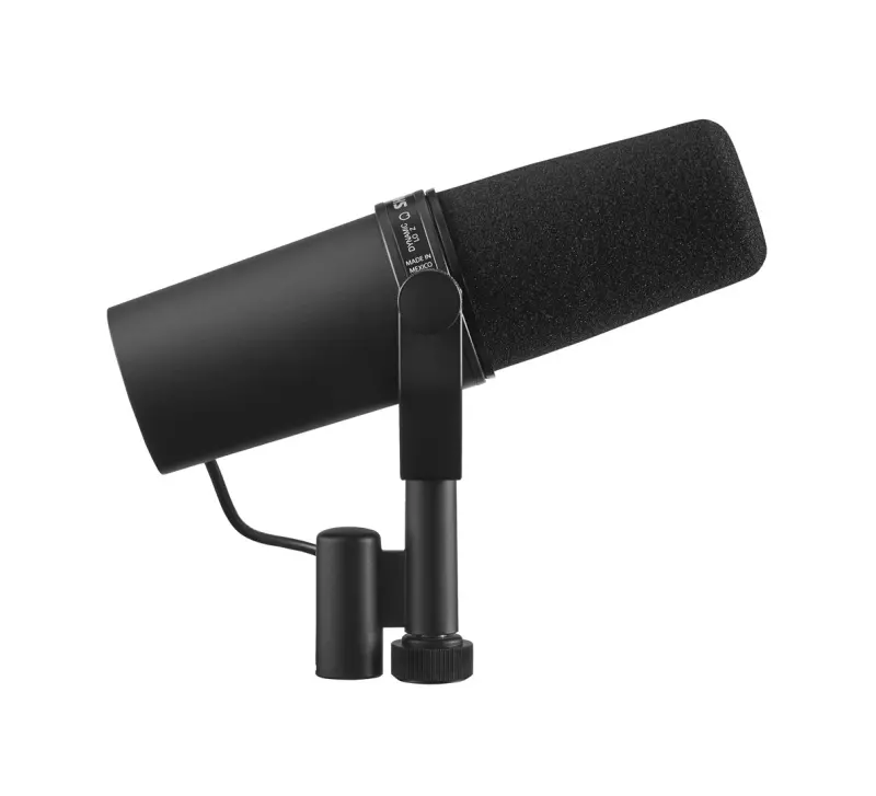 Shure SM7B melnā studijas mikrofons -
