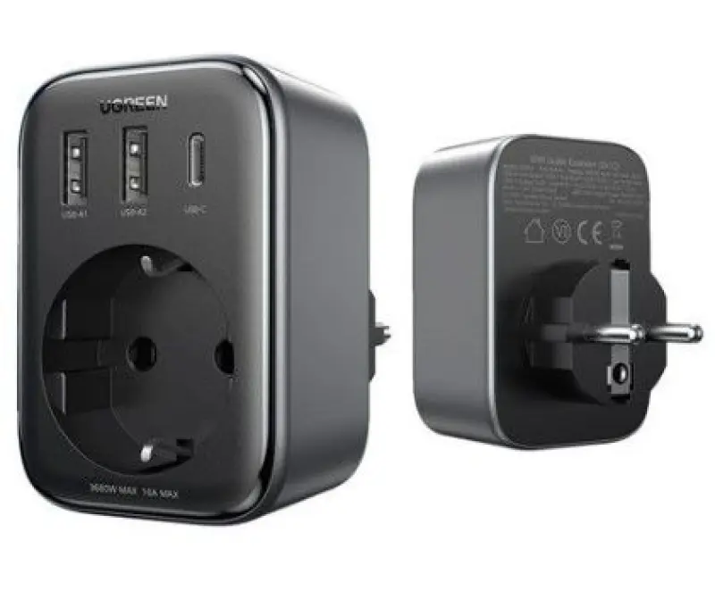 Ugreen charger 30W (2xUSB/USB C/AC) /