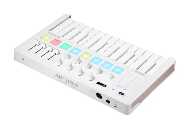 Arturia MiniLab 3 - MIDI kontroliera