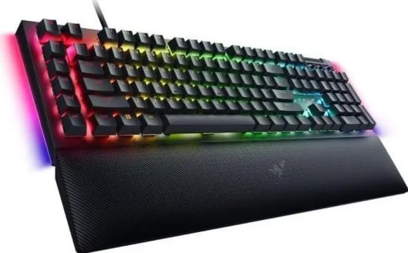 Razer BlackWidow V4 Mehāniskā tastatūra ar